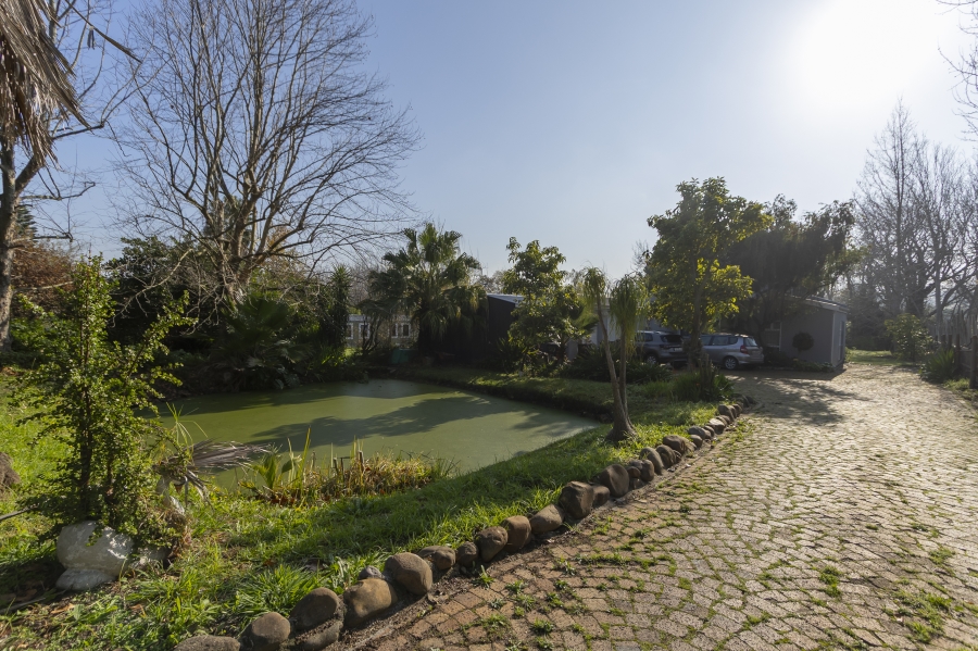 5 Bedroom Property for Sale in Jamestown Western Cape